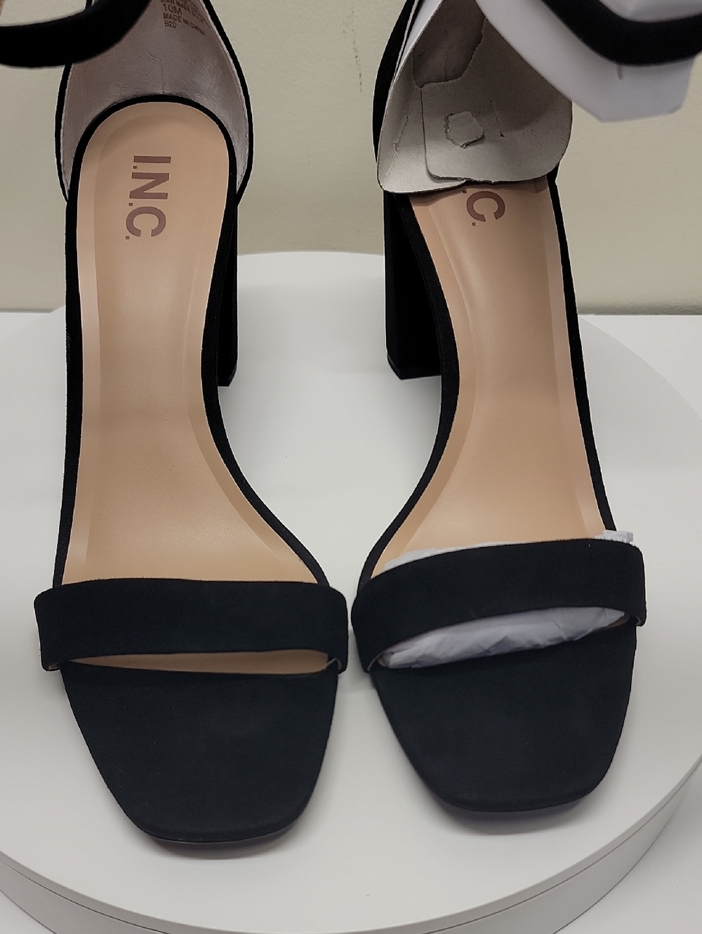 INC INTERNATIONAL CONCEPTS NEW IN BOX BLACK SUEDE DRESSY BLOCK HEEL SANDALS SZ10 - Picture 4 of 14